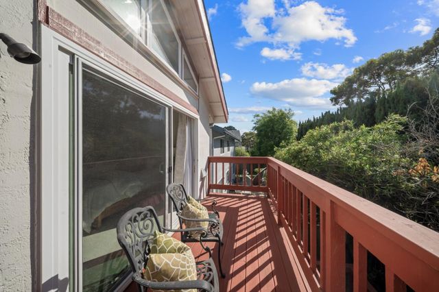 60 Beach Park Boulevard, Foster City, CA 94404