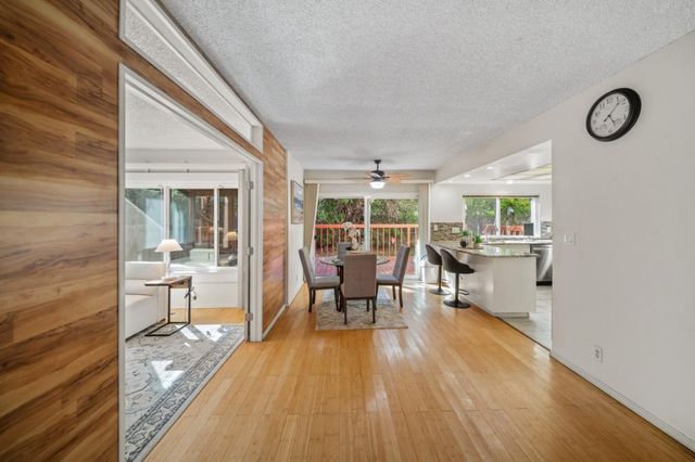 60 Beach Park Boulevard, Foster City, CA 94404