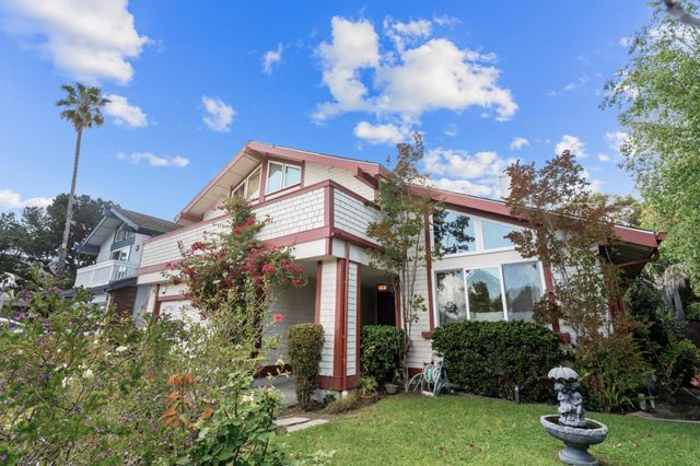 60 Beach Park Boulevard, Foster City, CA 94404