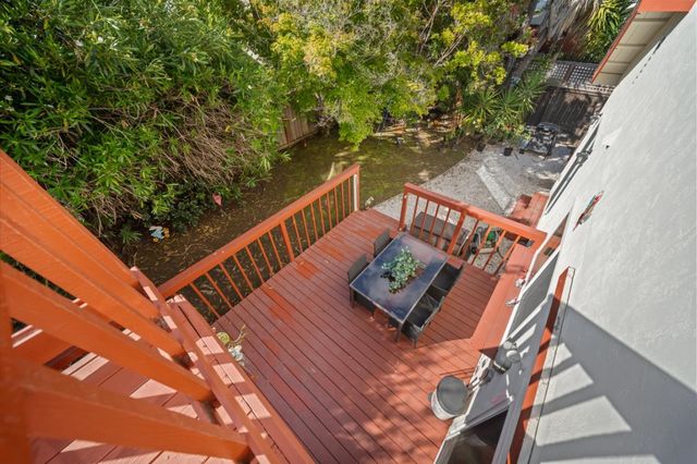 60 Beach Park Boulevard, Foster City, CA 94404