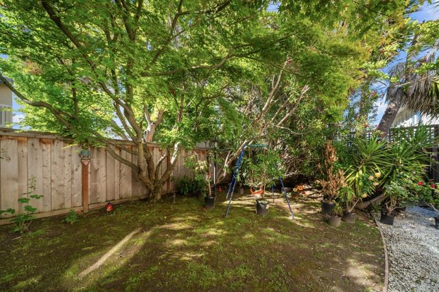 60 Beach Park Boulevard, Foster City, CA 94404