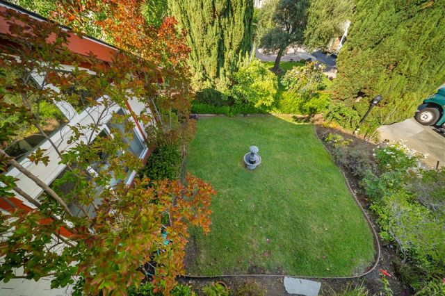 60 Beach Park Boulevard, Foster City, CA 94404