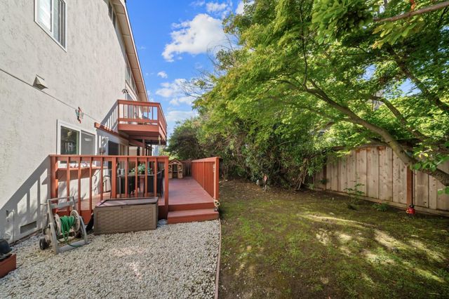 60 Beach Park Boulevard, Foster City, CA 94404