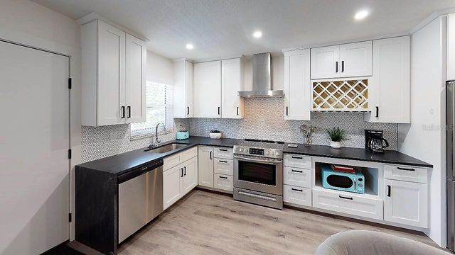 1910 MORRILL STREET 5, Sarasota, FL 34236