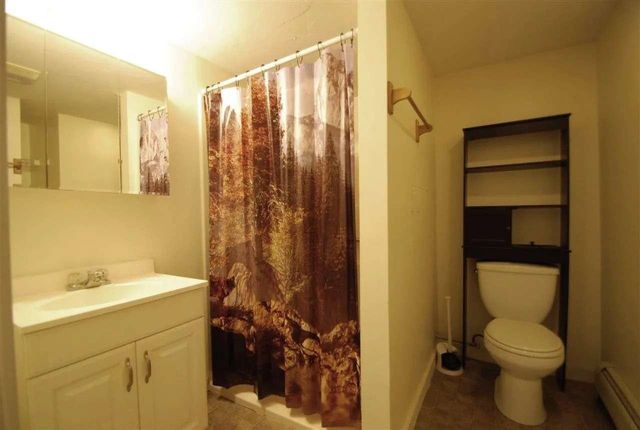 44 S. Village Road, Loudon, NH 03303