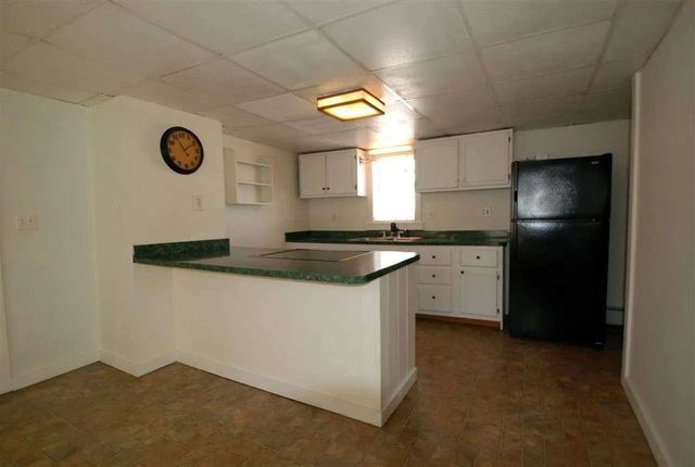 44 S. Village Road, Loudon, NH 03303