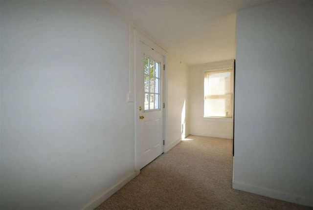 44 S. Village Road, Loudon, NH 03303