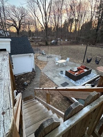 368 N Elm St 2, West Bridgewater, MA 02379