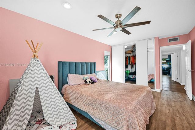 6303 NW 71st Ave, Tamarac, FL 33321