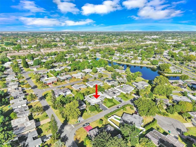 6303 NW 71st Ave, Tamarac, FL 33321