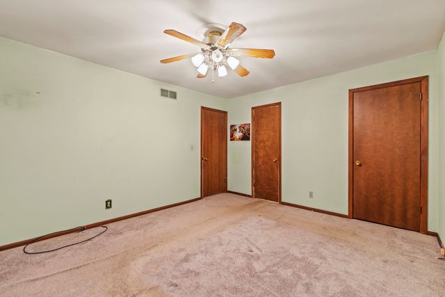 5516 Pebble Creek Trail, Loves Park, IL 61111