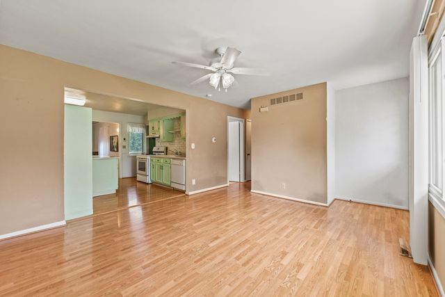 5516 Pebble Creek Trail, Loves Park, IL 61111