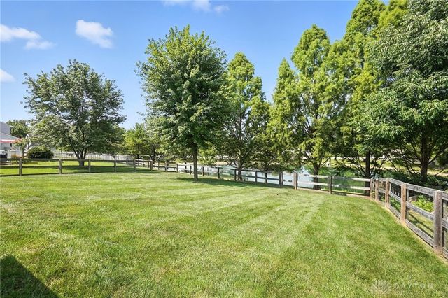 10225 Feather Court, Miamisburg, OH 45342