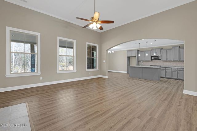 10874 Wiseman Drive, Olive Branch, MS 38654