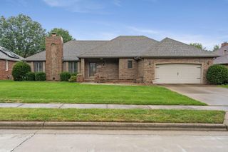 3418 West Beechwood Street, Springfield, MO 65807