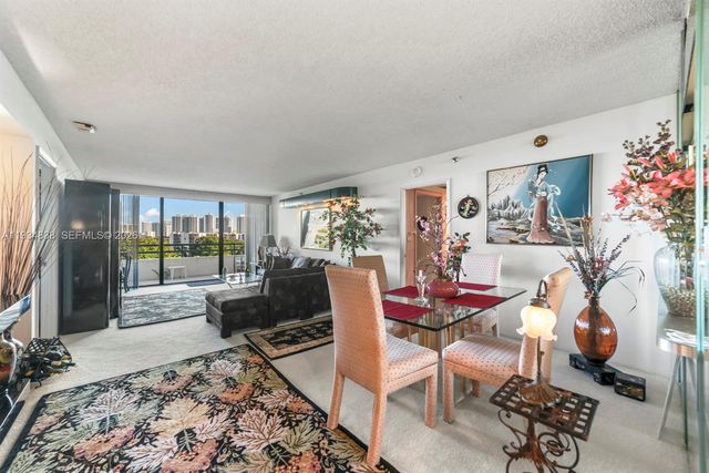 20225 NE 34th Ct 719, Aventura, FL 33180