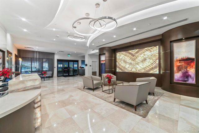 20225 NE 34th Ct 719, Aventura, FL 33180