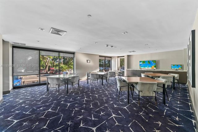 20225 NE 34th Ct 719, Aventura, FL 33180