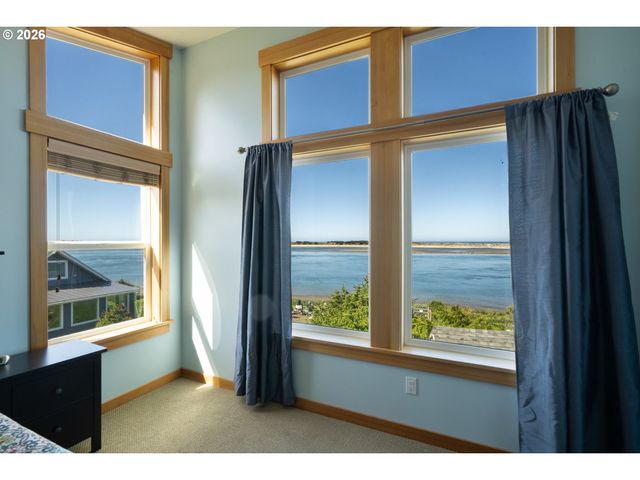 1890 PEARL St, Netarts, OR 97143