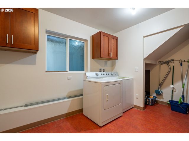 1890 PEARL St, Netarts, OR 97143
