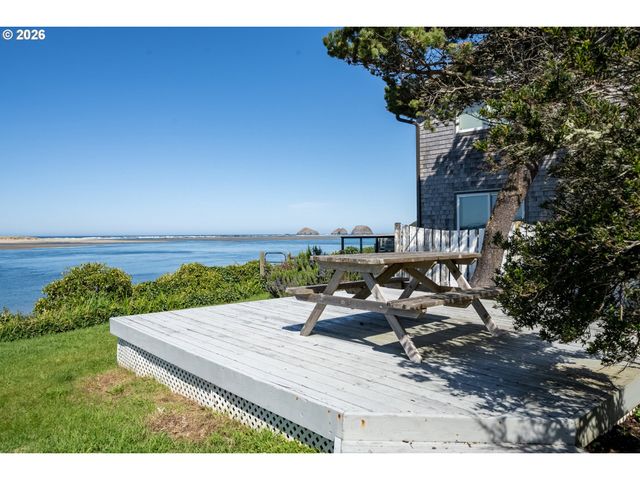 1890 PEARL St, Netarts, OR 97143