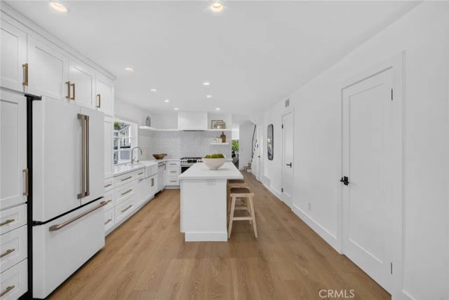 427 21st Street, Huntington Beach, CA 92648