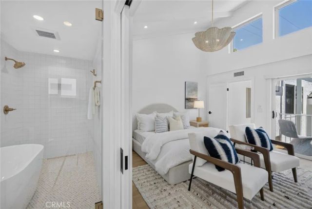427 21st Street, Huntington Beach, CA 92648