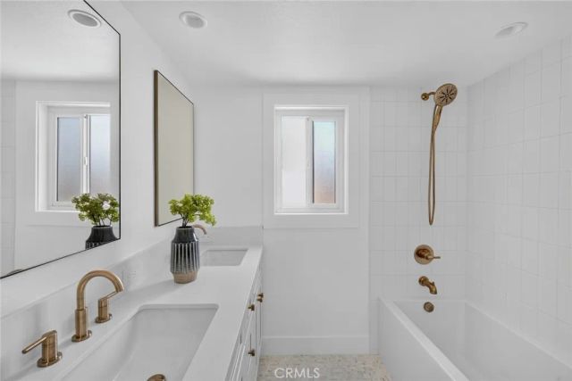 427 21st Street, Huntington Beach, CA 92648