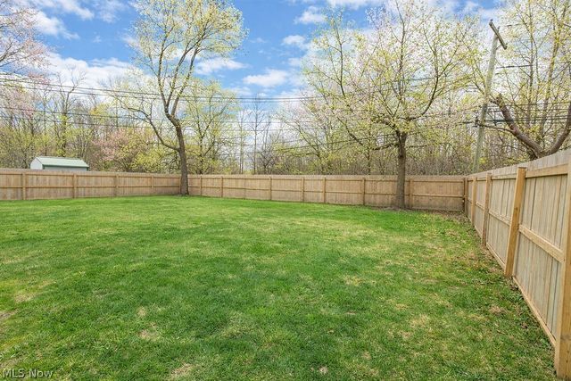 28469 Windsor Drive, North Olmsted, OH 44070