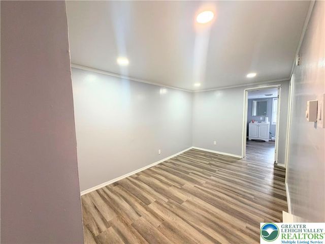 320 2nd Avenue, Bethlehem City, PA 18018