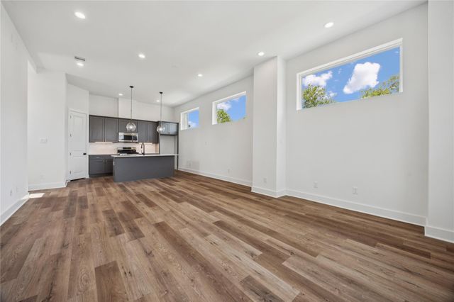 835F Elkhart Street, Houston, TX 77091