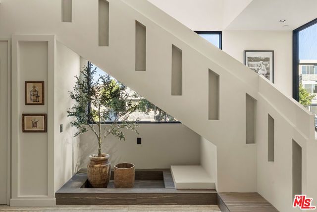 1021 N Ogden Drive PH 4, West Hollywood, CA 90046