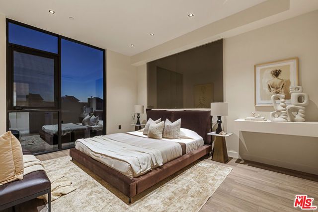 1021 N Ogden Drive PH 4, West Hollywood, CA 90046