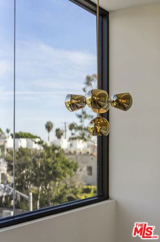 1021 N Ogden Drive PH 4, West Hollywood, CA 90046