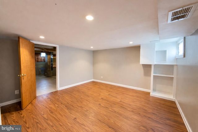 3325 MCSHANE WAY, Baltimore, MD 21222