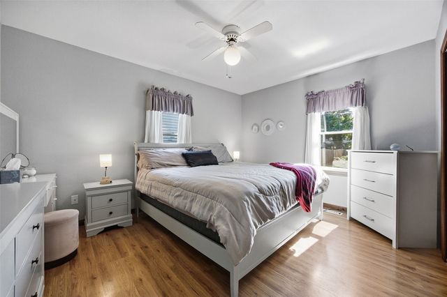 141 19th Avenue SW, Cedar Rapids, IA 52404