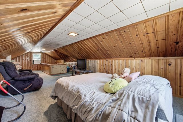 141 19th Avenue SW, Cedar Rapids, IA 52404