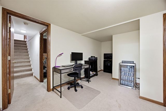 141 19th Avenue SW, Cedar Rapids, IA 52404