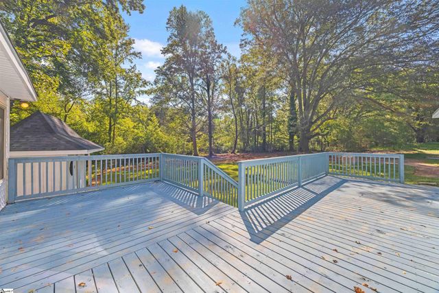 454 Bates Crossing Road, Travelers Rest, SC 29690
