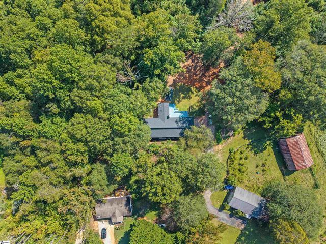 454 Bates Crossing Road, Travelers Rest, SC 29690