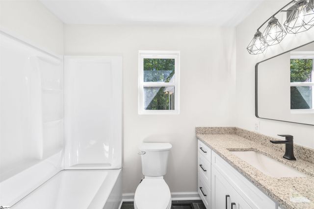 454 Bates Crossing Road, Travelers Rest, SC 29690