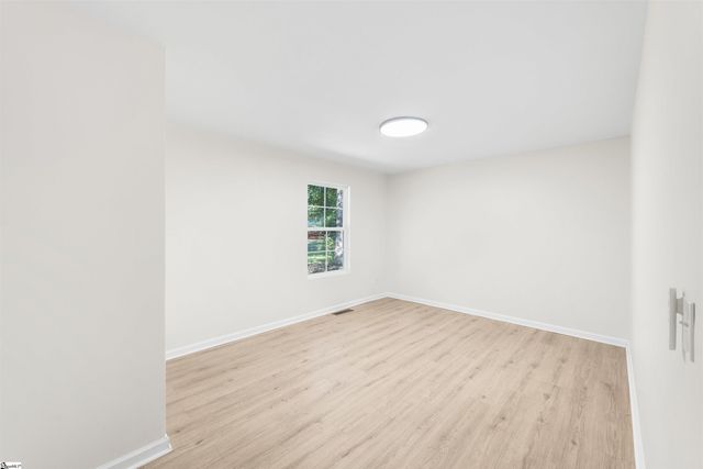 454 Bates Crossing Road, Travelers Rest, SC 29690