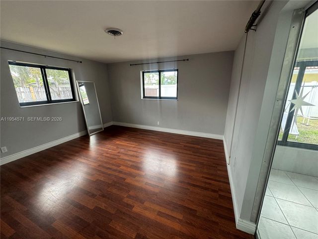 1109 SE 10th St, Deerfield Beach, FL 33441