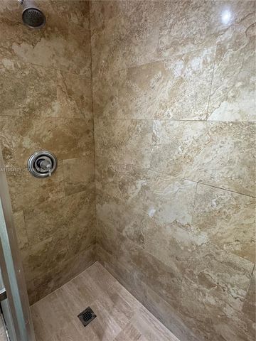 1109 SE 10th St, Deerfield Beach, FL 33441