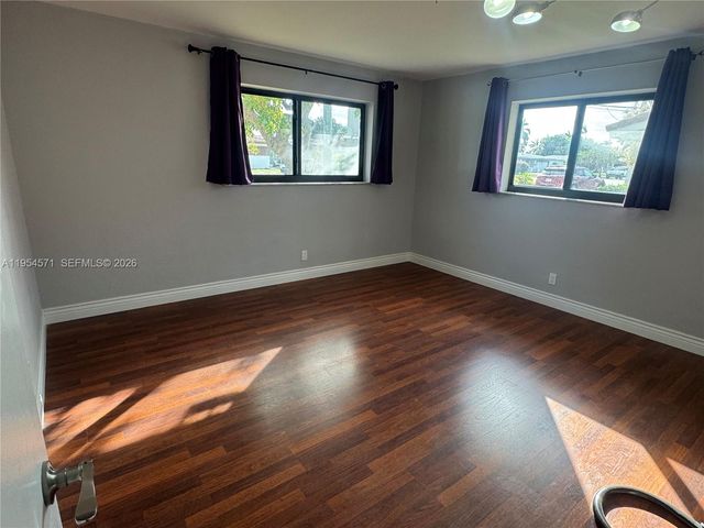 1109 SE 10th St, Deerfield Beach, FL 33441