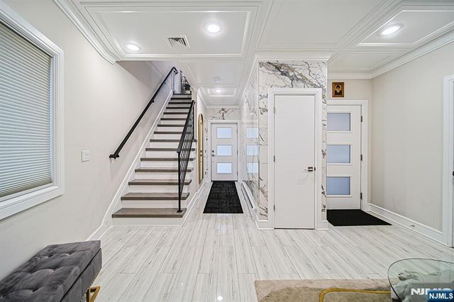82 West Ruby E, Palisades Park, NJ 07650