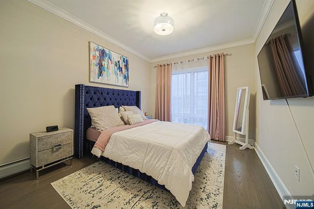 82 West Ruby E, Palisades Park, NJ 07650