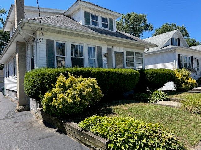 78 Benedict Road, Warwick, RI 02888