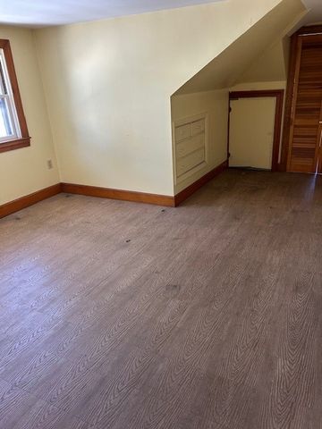 78 Benedict Road, Warwick, RI 02888