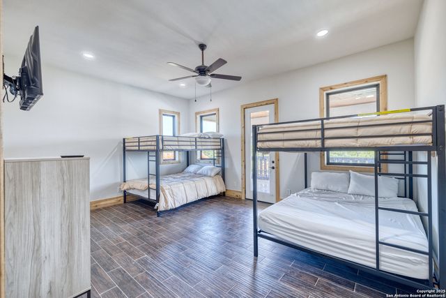 1747 Mountain Valley, Concan, TX 78838